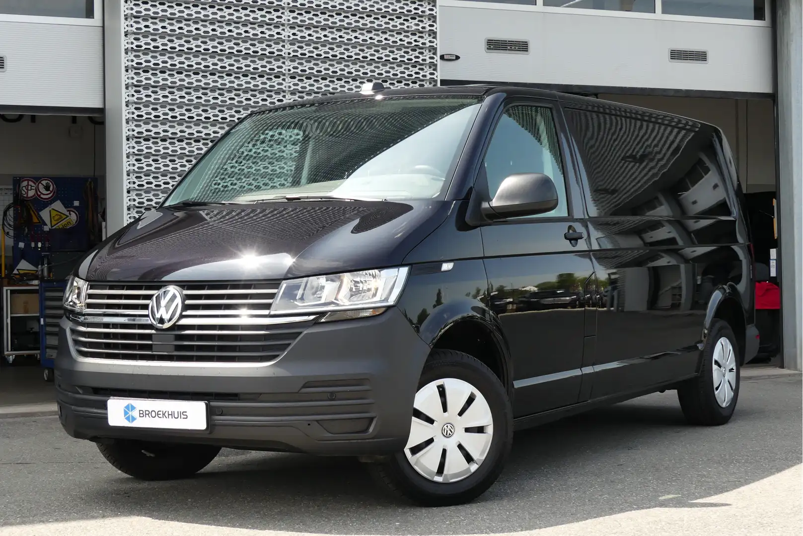Volkswagen Transporter | Navigatie | PDC V+A | Achterklep | Stoelverwarmi Noir - 1
