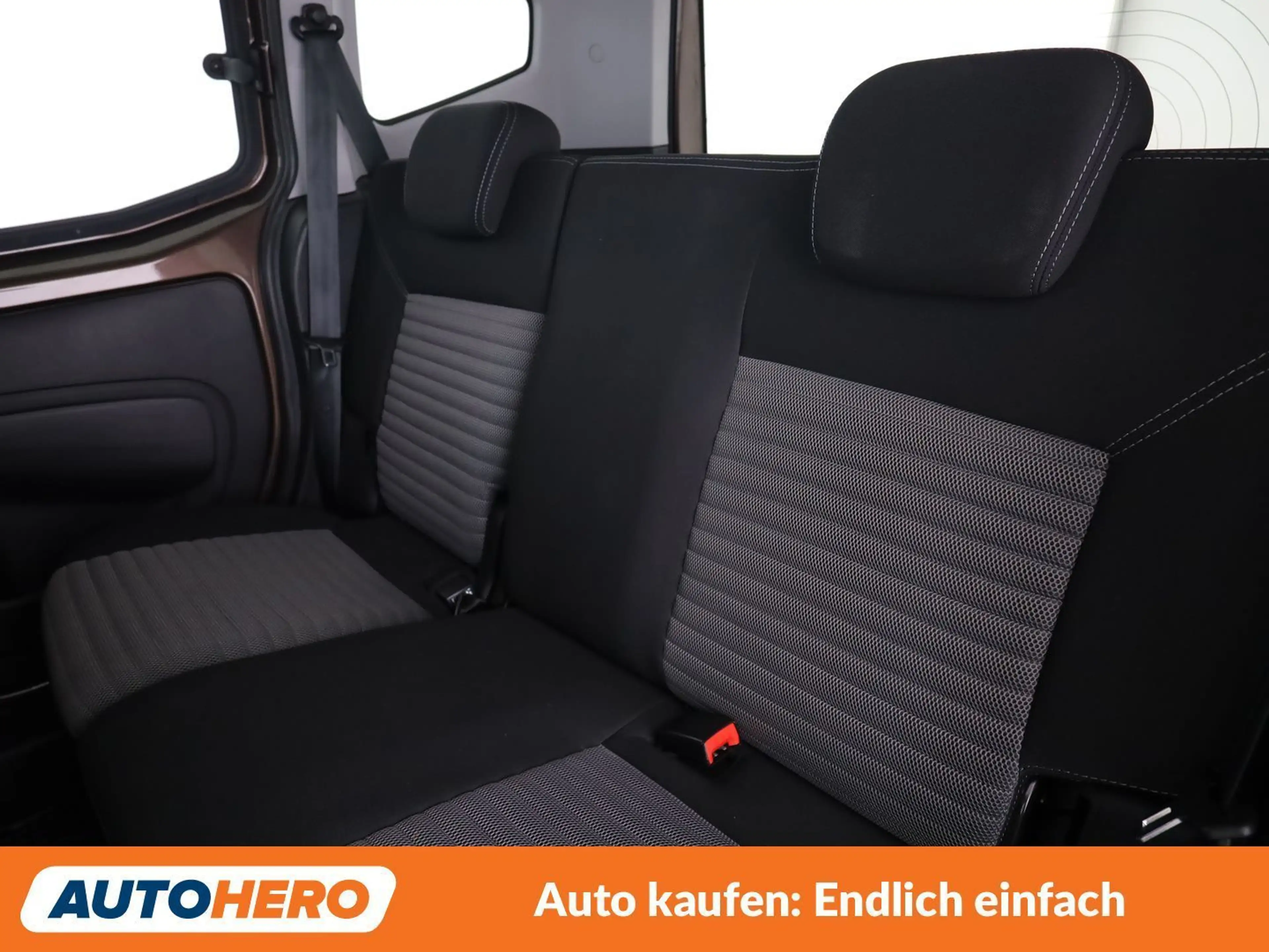 Fiat Fiorino 1.3 M-Jet Adventure SX — photo 14