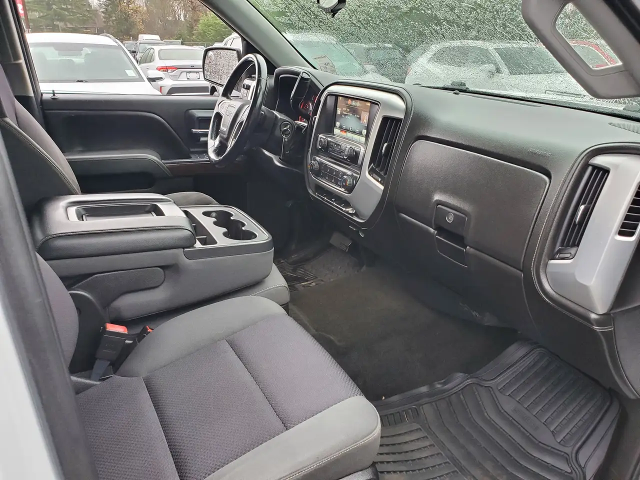 GMC Sierra 1500 снимка GMC Sierra 1500