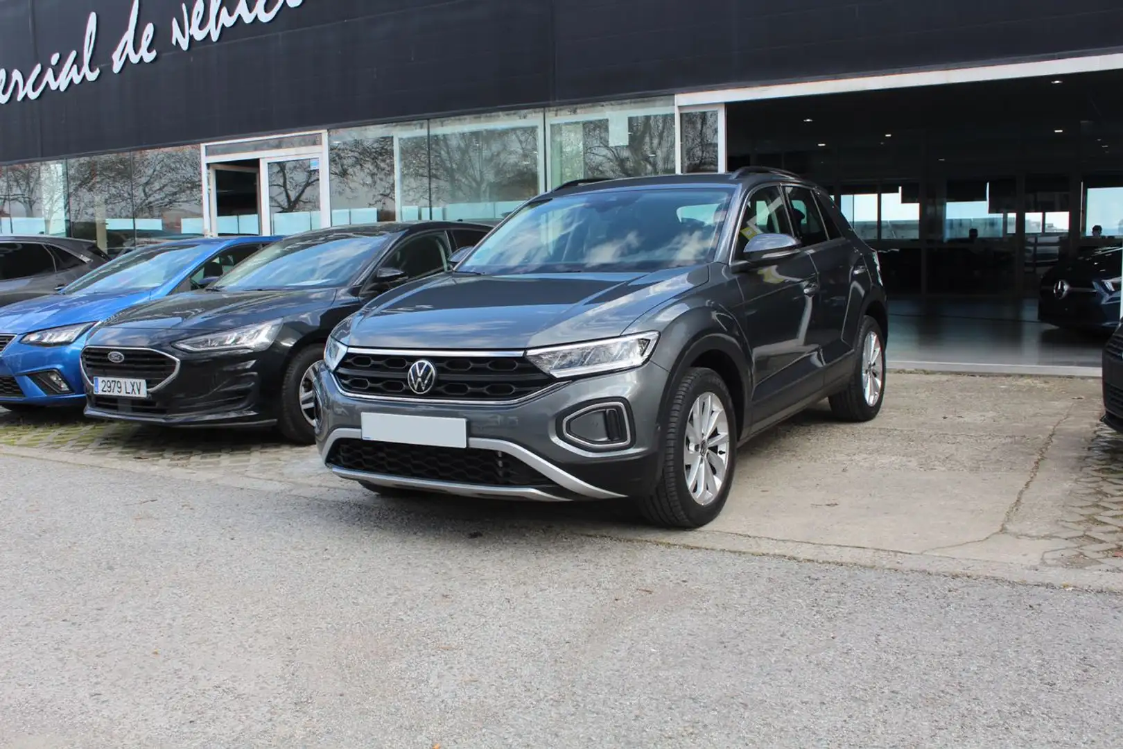 Volkswagen T-Roc 1.5 TSI Life DSG7 Gris - 1