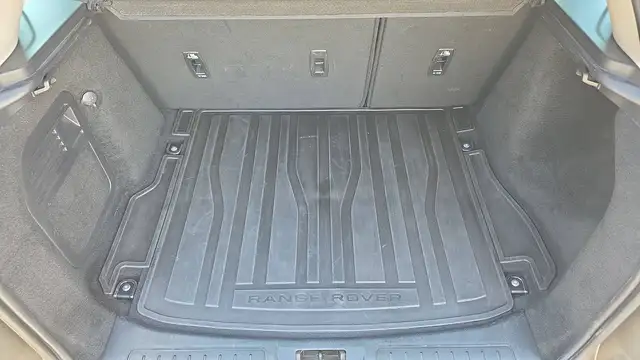 Land Rover Range Rover Evoque view 14