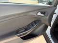 Ford Focus 1.5 TDCI Titanium Automatik*PDC*AHK*LMF*NeueTüv Weiß - thumbnail 15
