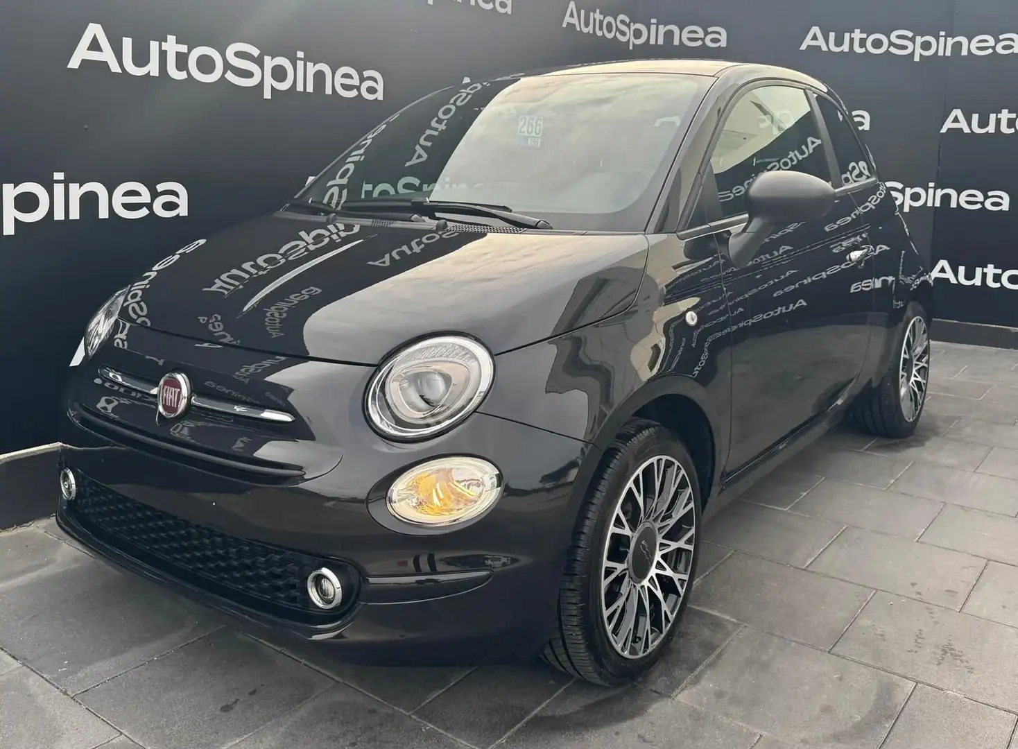 Fiat 500 1.0 Hybrid 70 CV #carplay #senpark #sensluci #cru Nero - 1