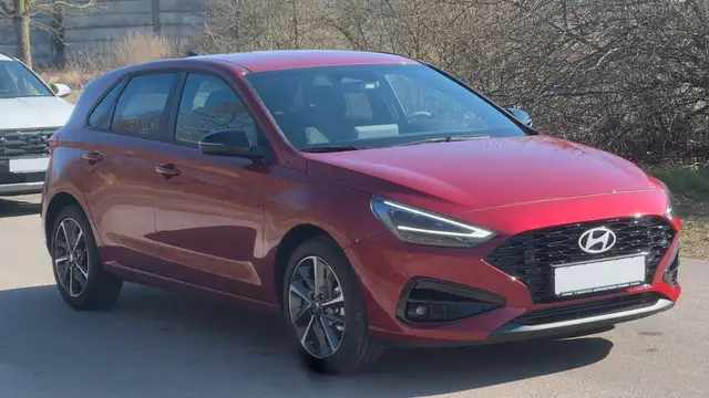 Hyundai I30 view 3