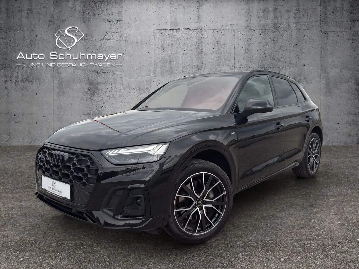 Audi Q5 55 TFSI e PHEV quattro S-line Aut. Schwarz - 1