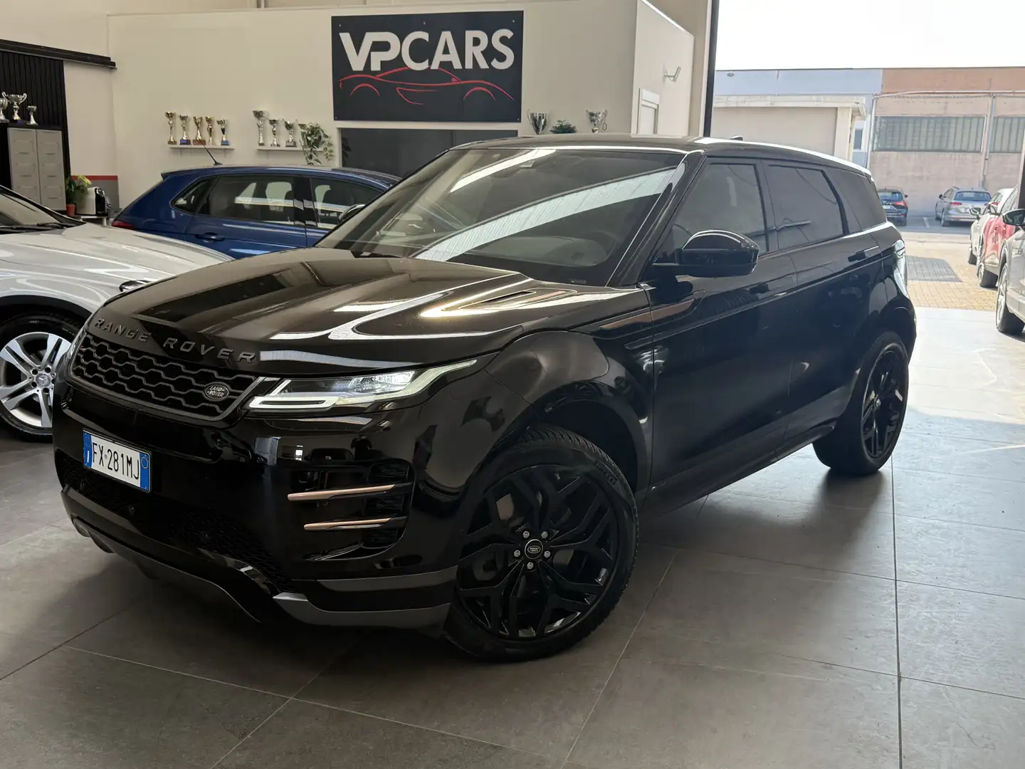 Land Rover Range Rover Evoque 2.0d i4 mhev R-Dynamic awd 150cv auto - 1