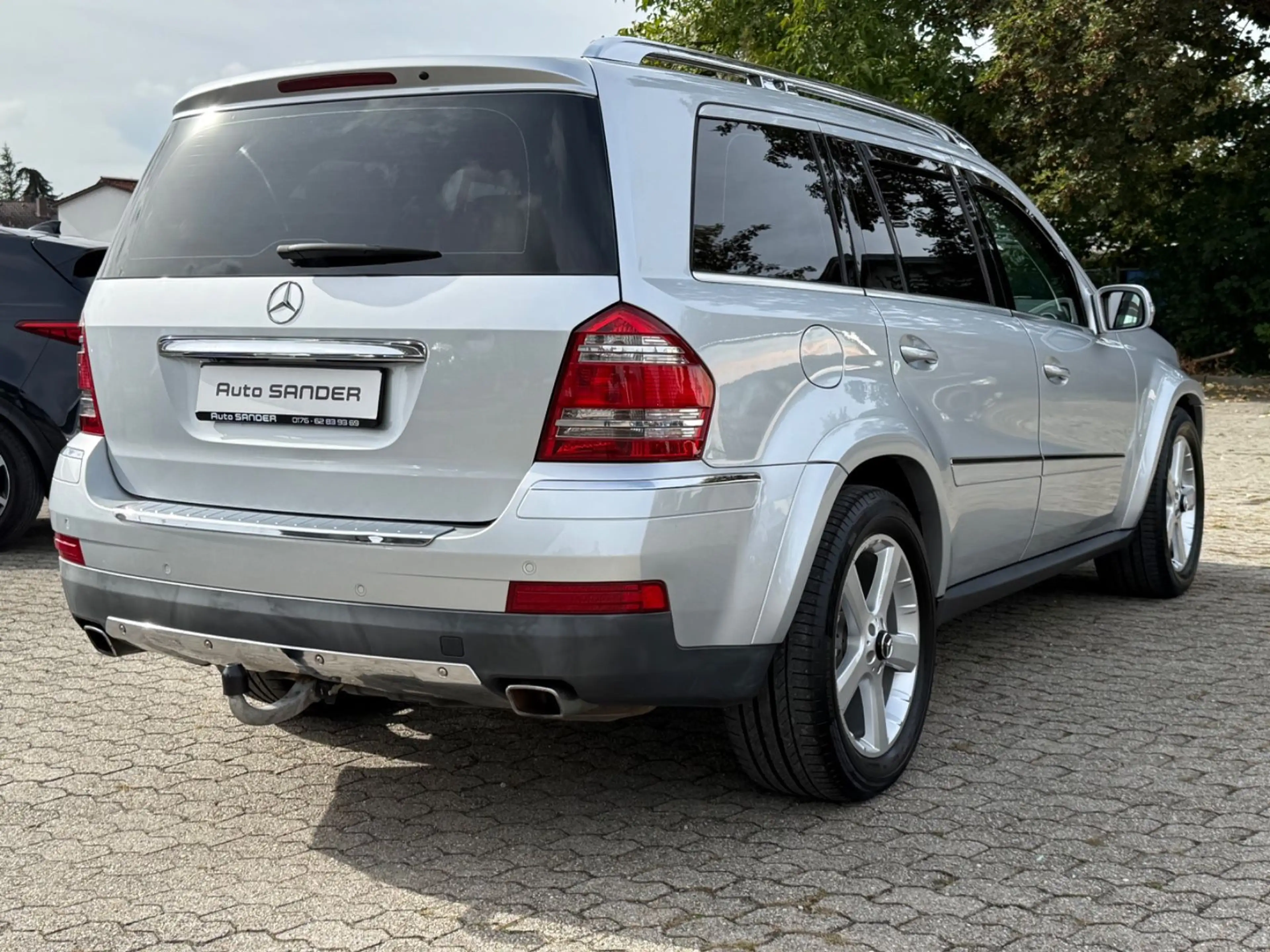 Mercedes-Benz GL 450 4Matic 7Sitzer AHK Pano St.heizng 2xMemor — photo 4