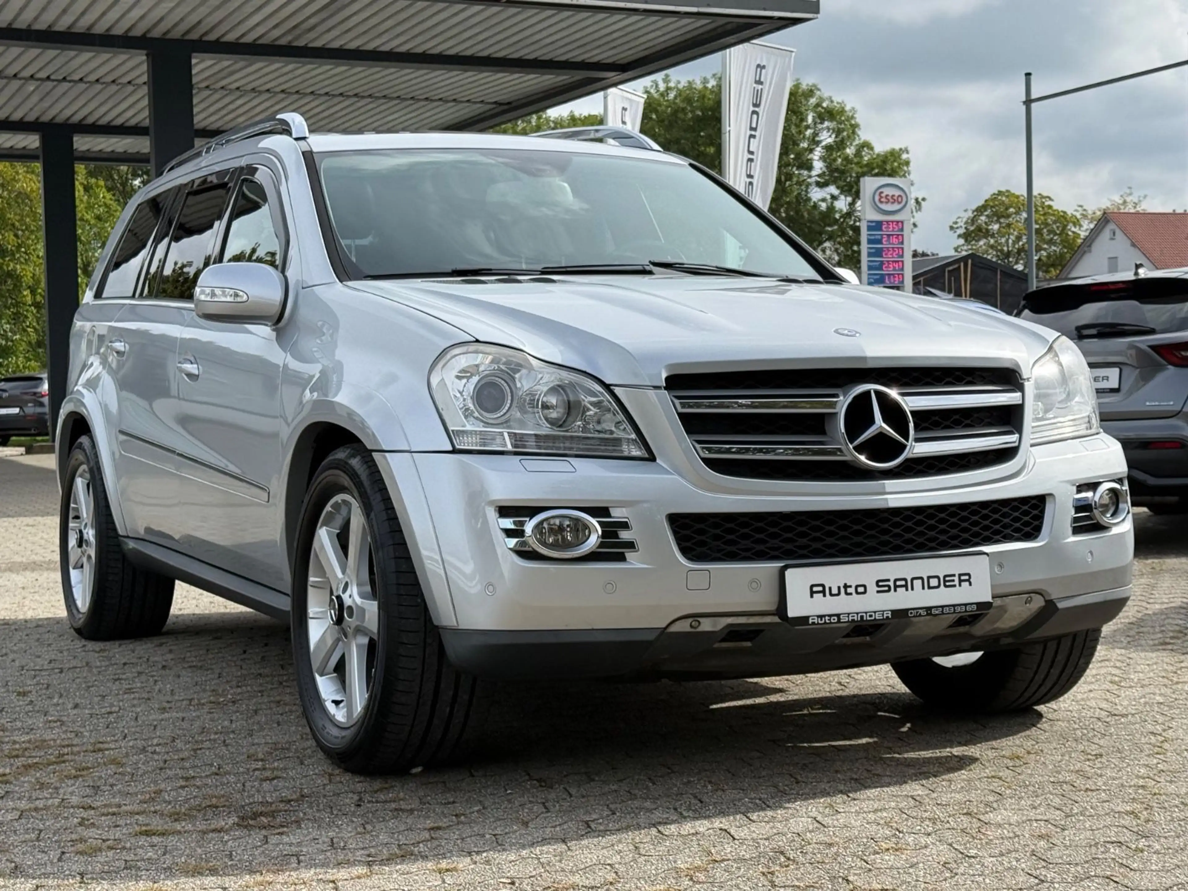 Mercedes-Benz GL 450 4Matic 7Sitzer AHK Pano St.heizng 2xMemor — photo 2