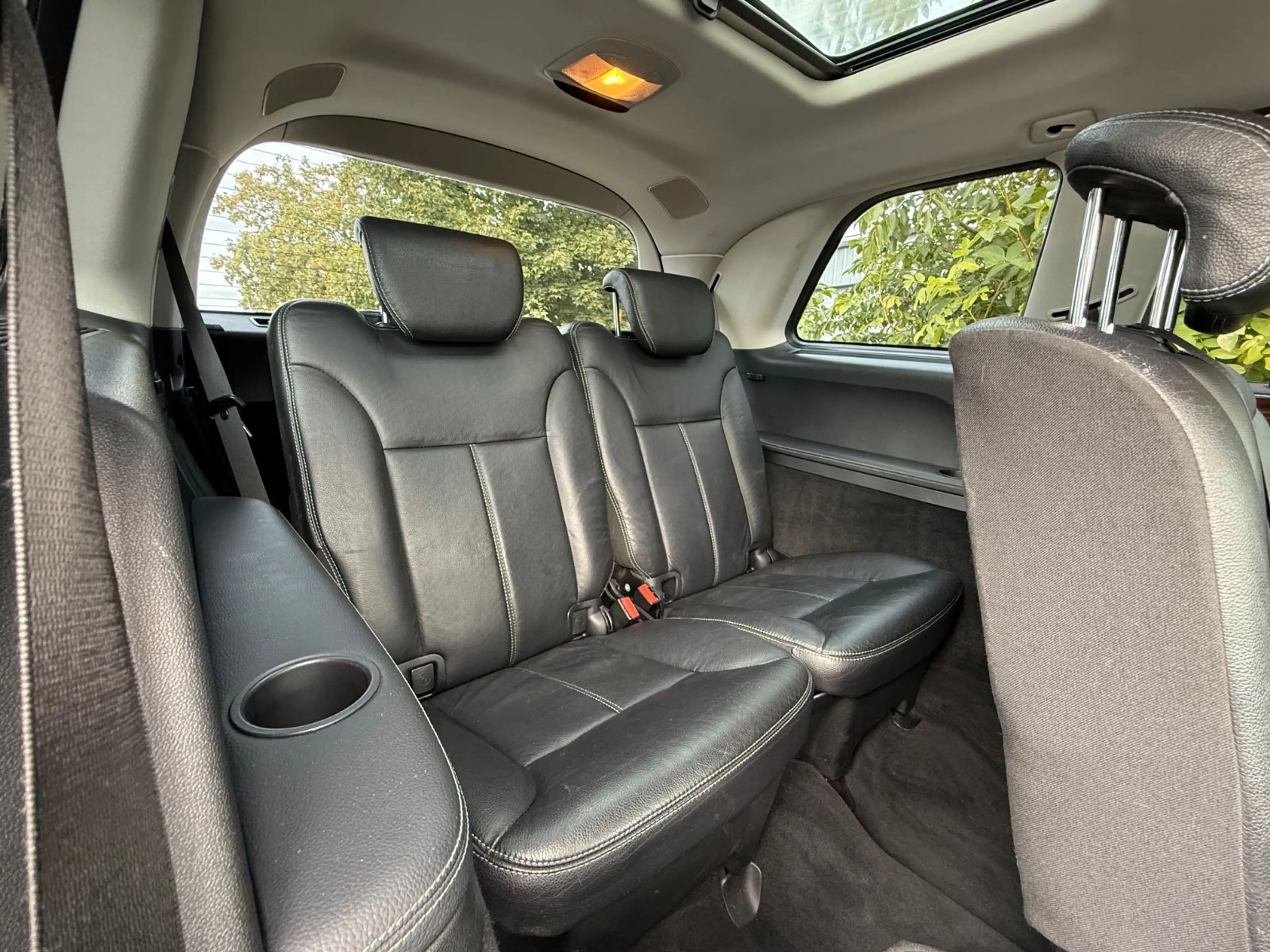 Mercedes-Benz GL 450 4Matic 7Sitzer AHK Pano St.heizng 2xMemor — photo 21