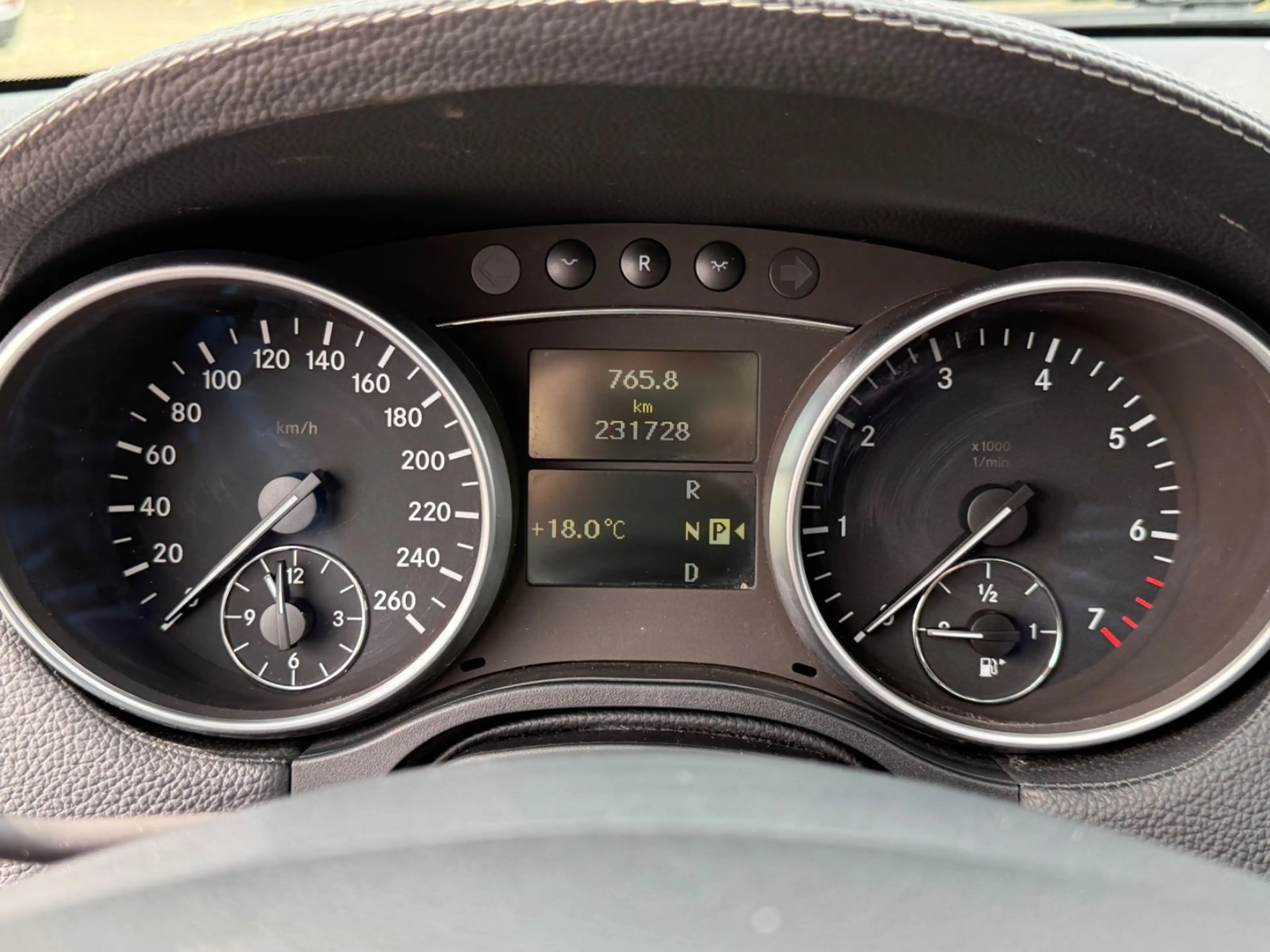 Mercedes-Benz GL 450 4Matic 7Sitzer AHK Pano St.heizng 2xMemor — photo 26
