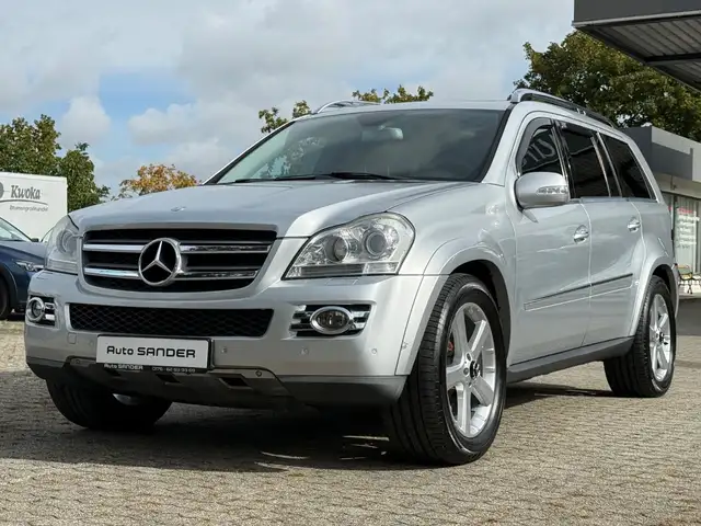 Mercedes-Benz GL 450 4Matic 7Sitzer AHK Pano St.heizng 2xMemor