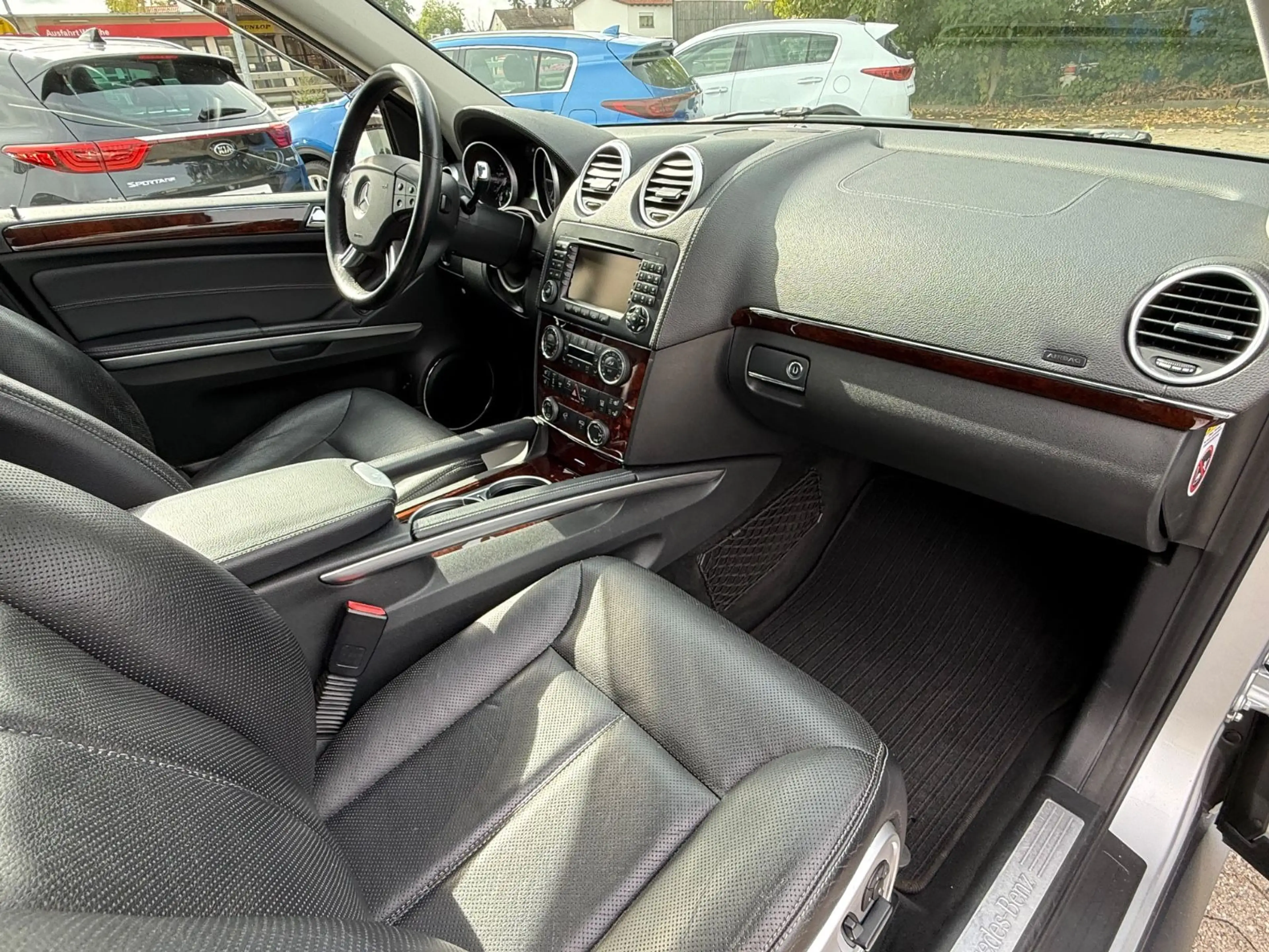 Mercedes-Benz GL 450 4Matic 7Sitzer AHK Pano St.heizng 2xMemor — photo 14