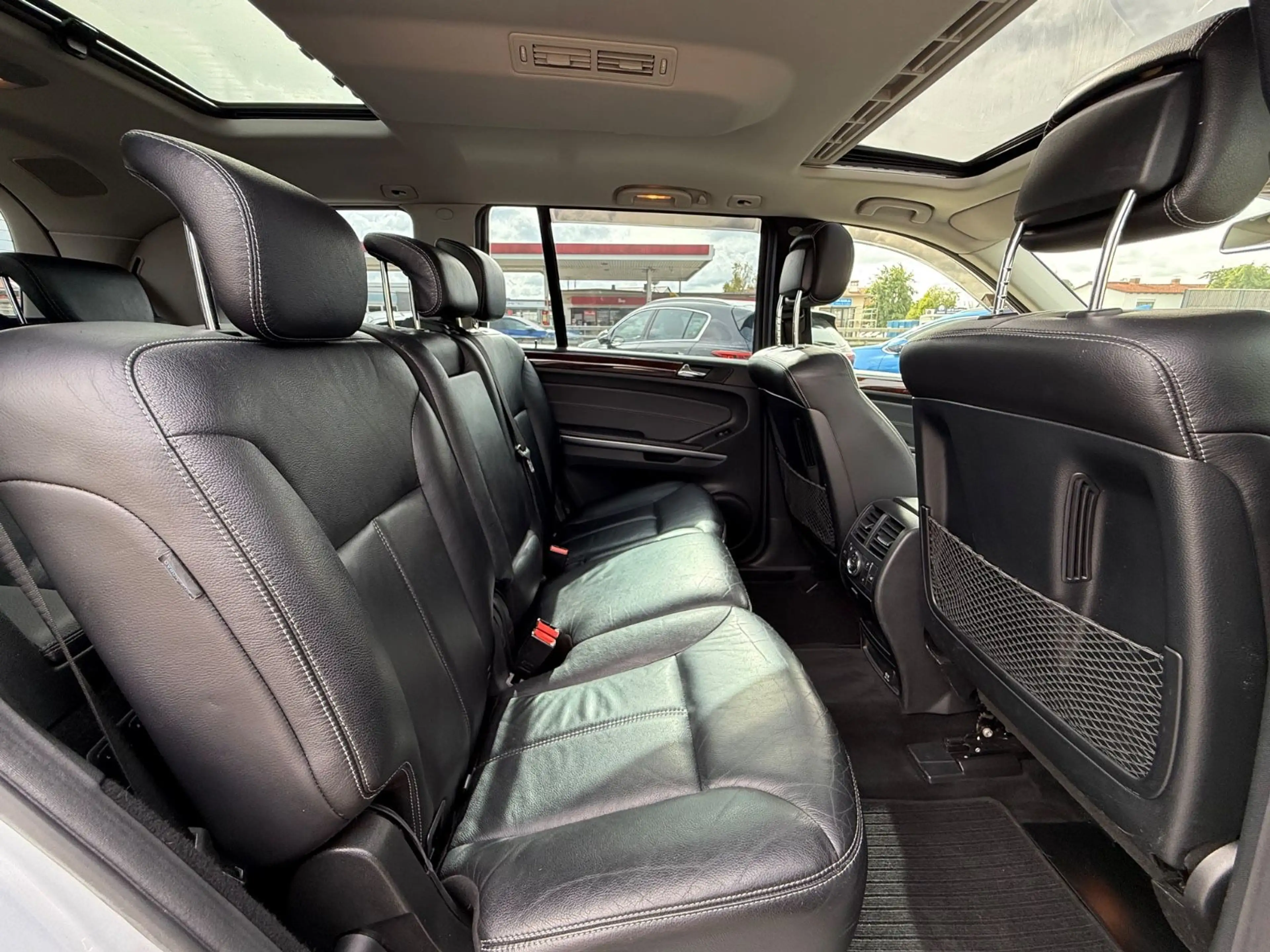 Mercedes-Benz GL 450 4Matic 7Sitzer AHK Pano St.heizng 2xMemor — photo 20