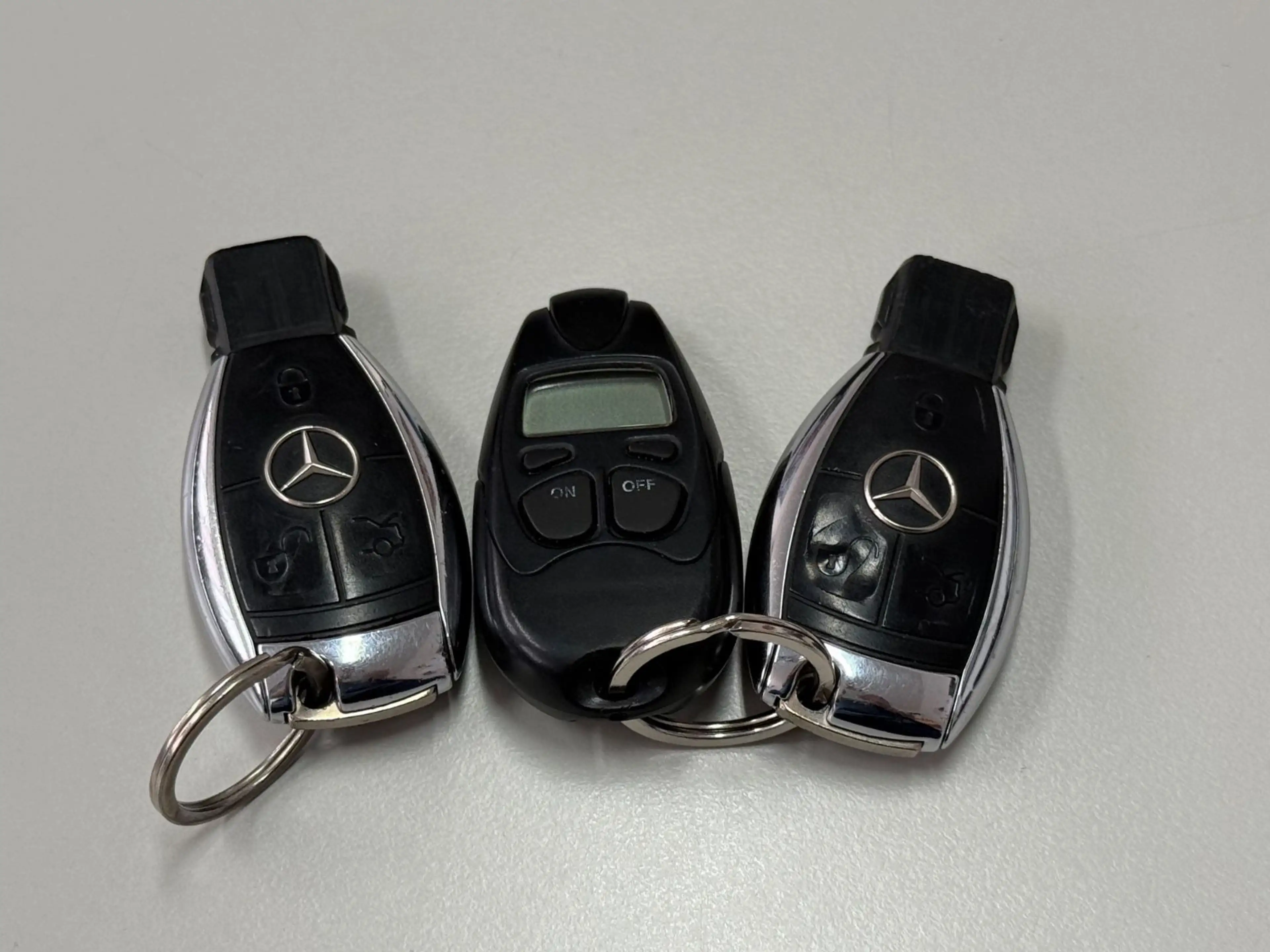 Mercedes-Benz GL 450 4Matic 7Sitzer AHK Pano St.heizng 2xMemor — photo 31