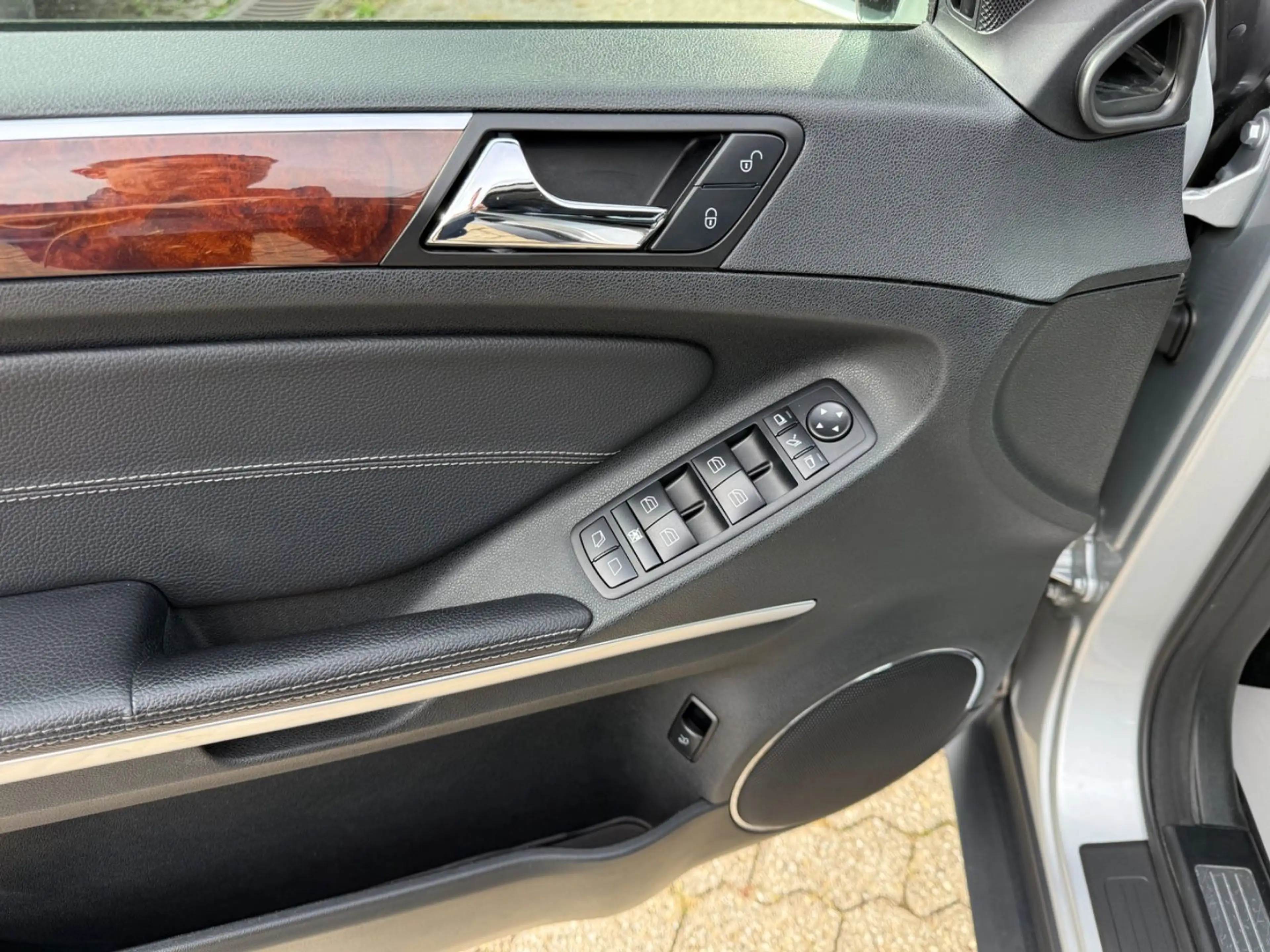 Mercedes-Benz GL 450 4Matic 7Sitzer AHK Pano St.heizng 2xMemor — photo 17