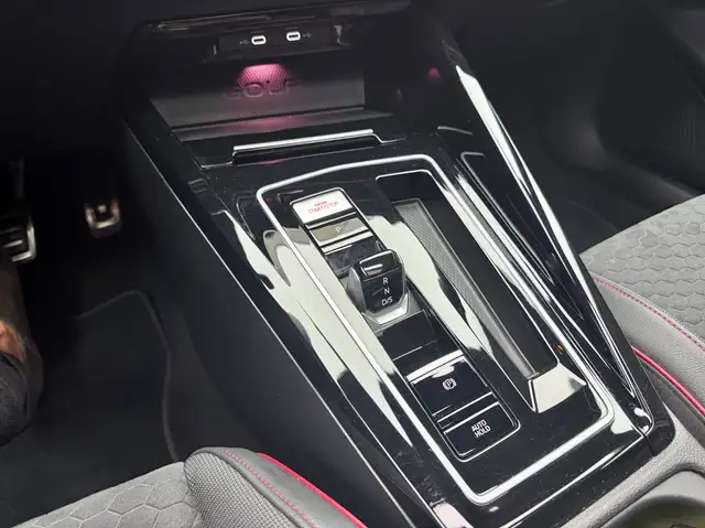 Volkswagen Golf view 26