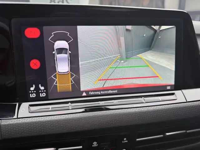 Volkswagen Golf view 22