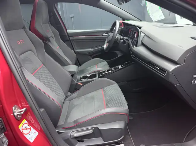 Volkswagen Golf view 16