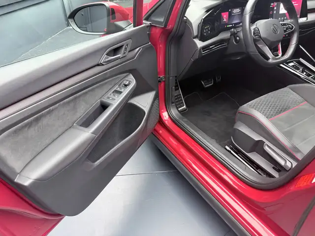 Volkswagen Golf view 27