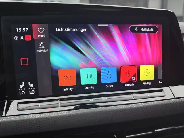 Volkswagen Golf view 21