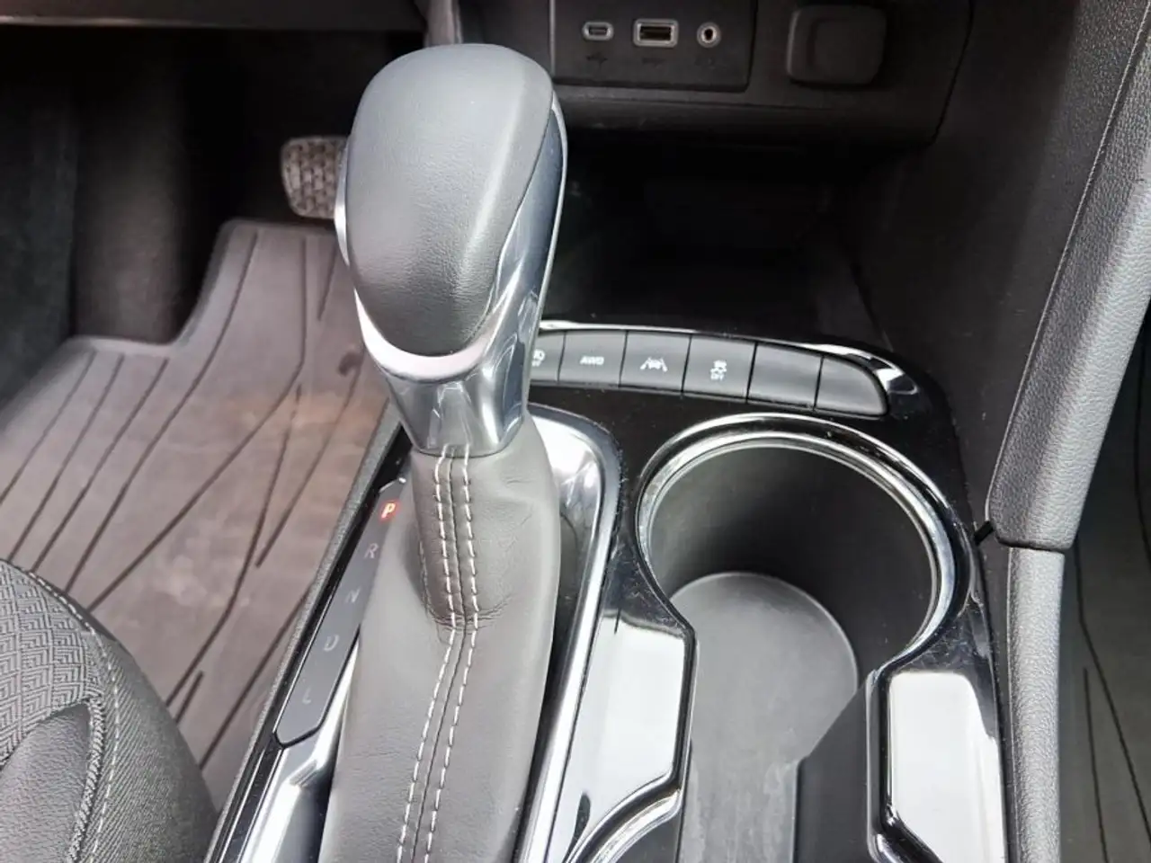 Buick Encore снимка Buick Encore