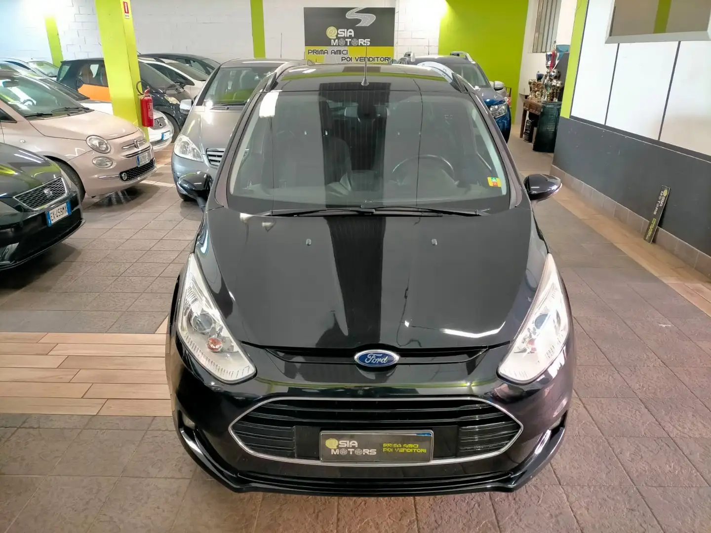 Ford B-Max B-Max 1.0 ecoboost Titanium X 100cv Unico P. Zwart - 2
