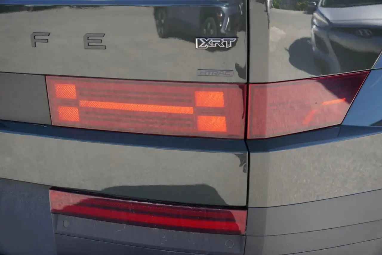 Hyundai SANTA FE снимка Hyundai SANTA FE