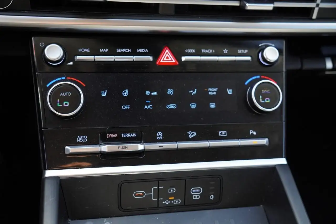 Hyundai SANTA FE снимка Hyundai SANTA FE