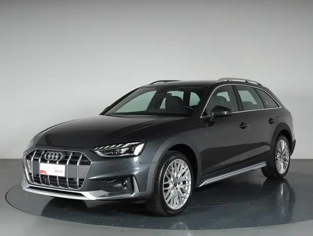 Audi A4 allroad 40 2.0 tdi mhev Identity Contrast quattro 204cv s-tronic