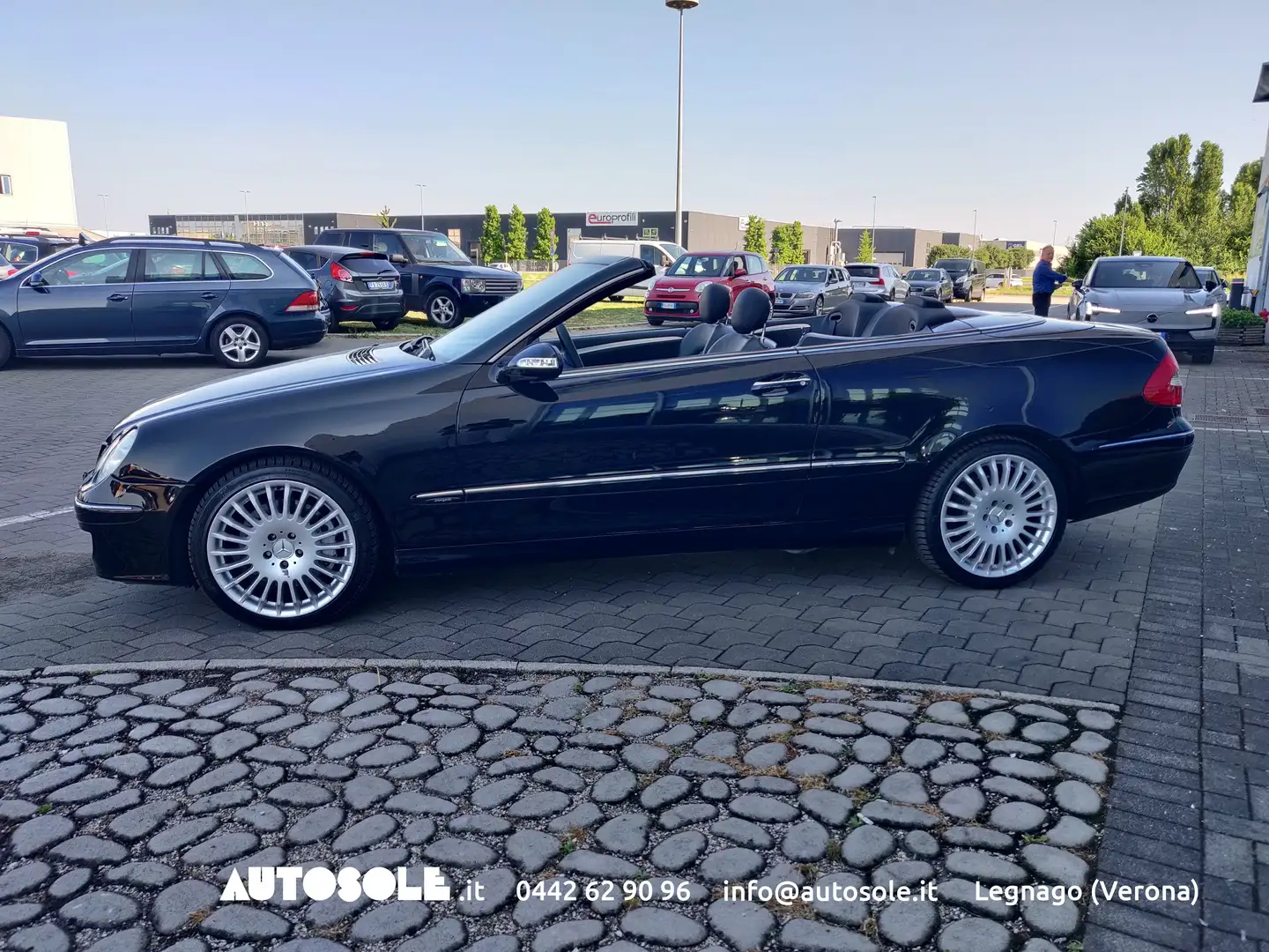 Mercedes-Benz CLK 200 Cabrio Avantgarde Noir - 2