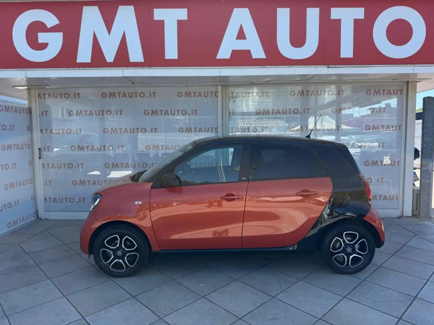 smart forFour 0.9 90CV PRIME CERCHI 15" NAVI LED PANO CAMERA Orange - 2
