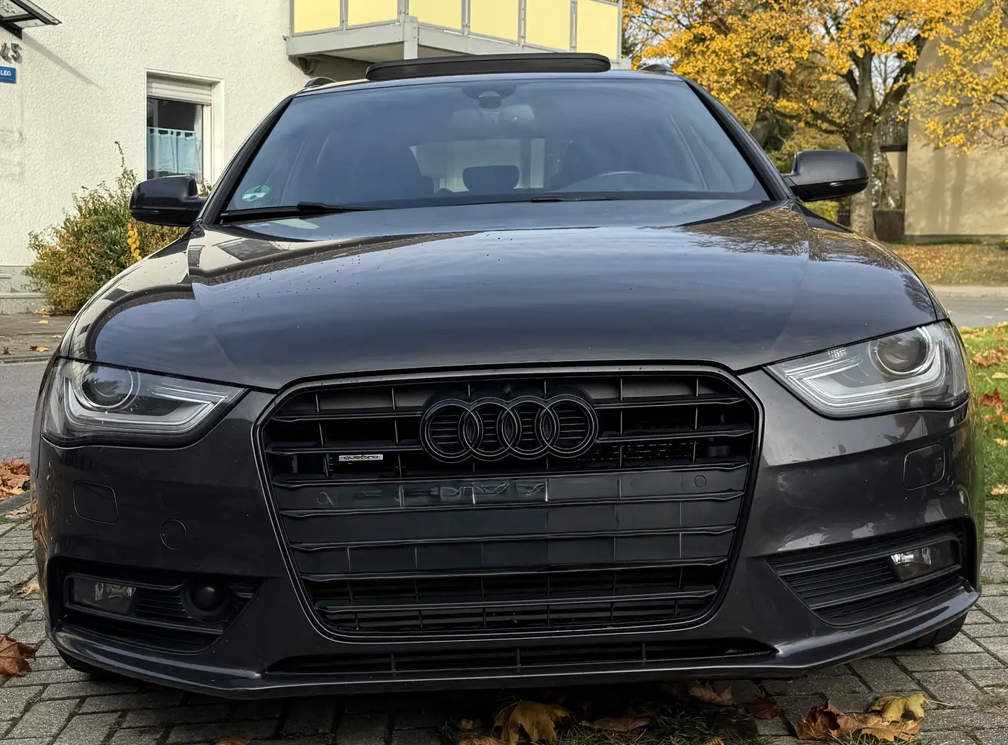 Audi A4 Avant 3.0 TDI DPF quattro S tronic line Sportpaket - 1