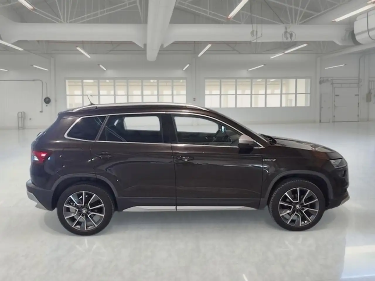 Skoda Karoq 1.5 TSI ACT SCOUT DSG SUV, миниатюра 3