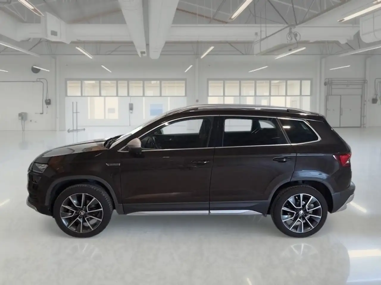 Skoda Karoq 1.5 TSI ACT SCOUT DSG SUV, миниатюра 5