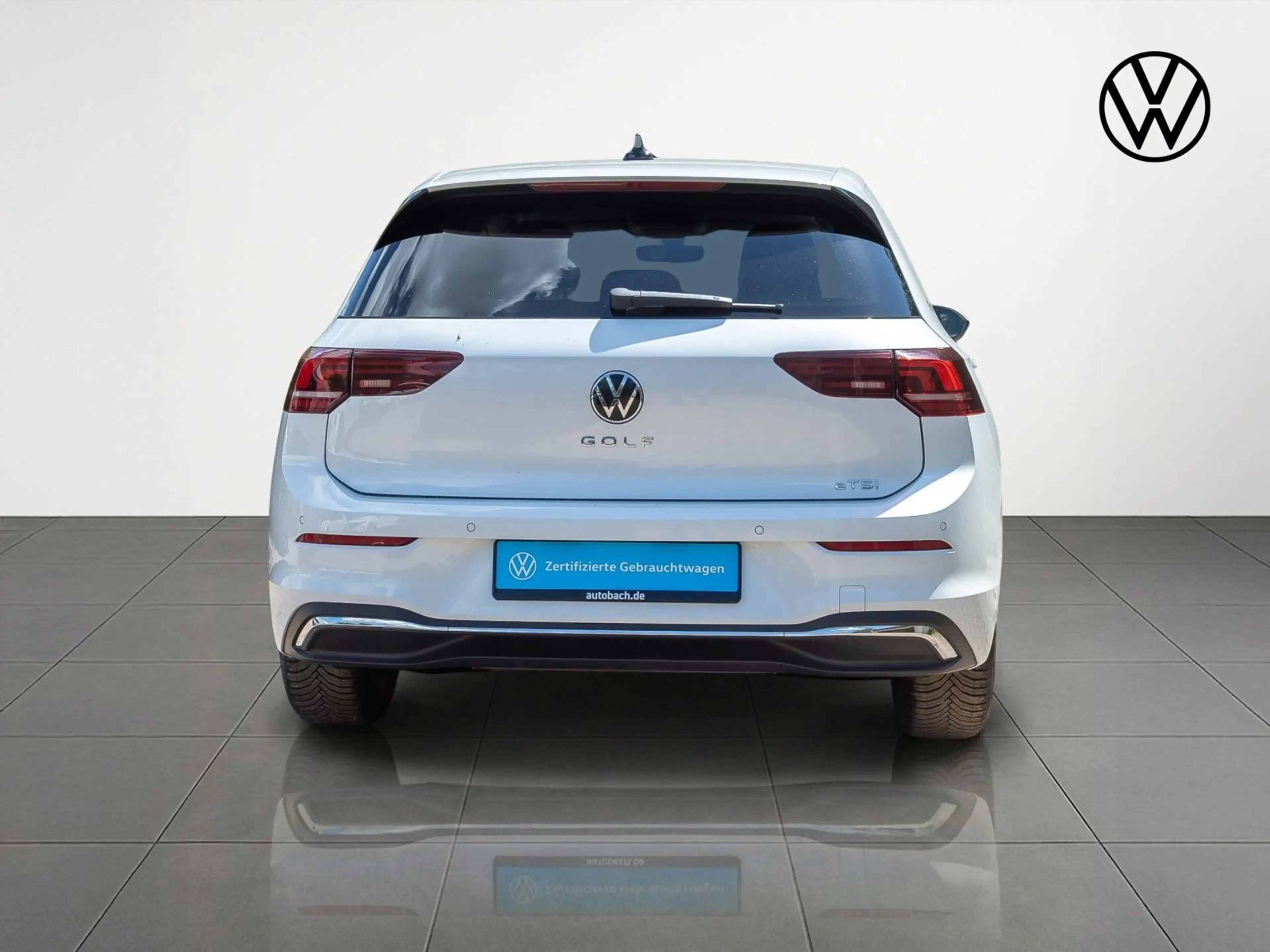 Volkswagen Golf VIII Goal 1.5 eTSI DSG Navi LED ACC EPH AHK — photo 8