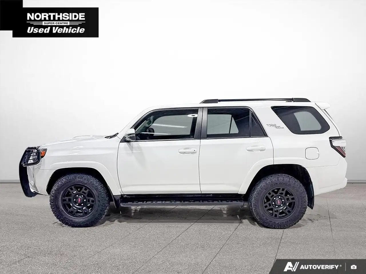 Toyota 4-Runner снимка Toyota 4-Runner