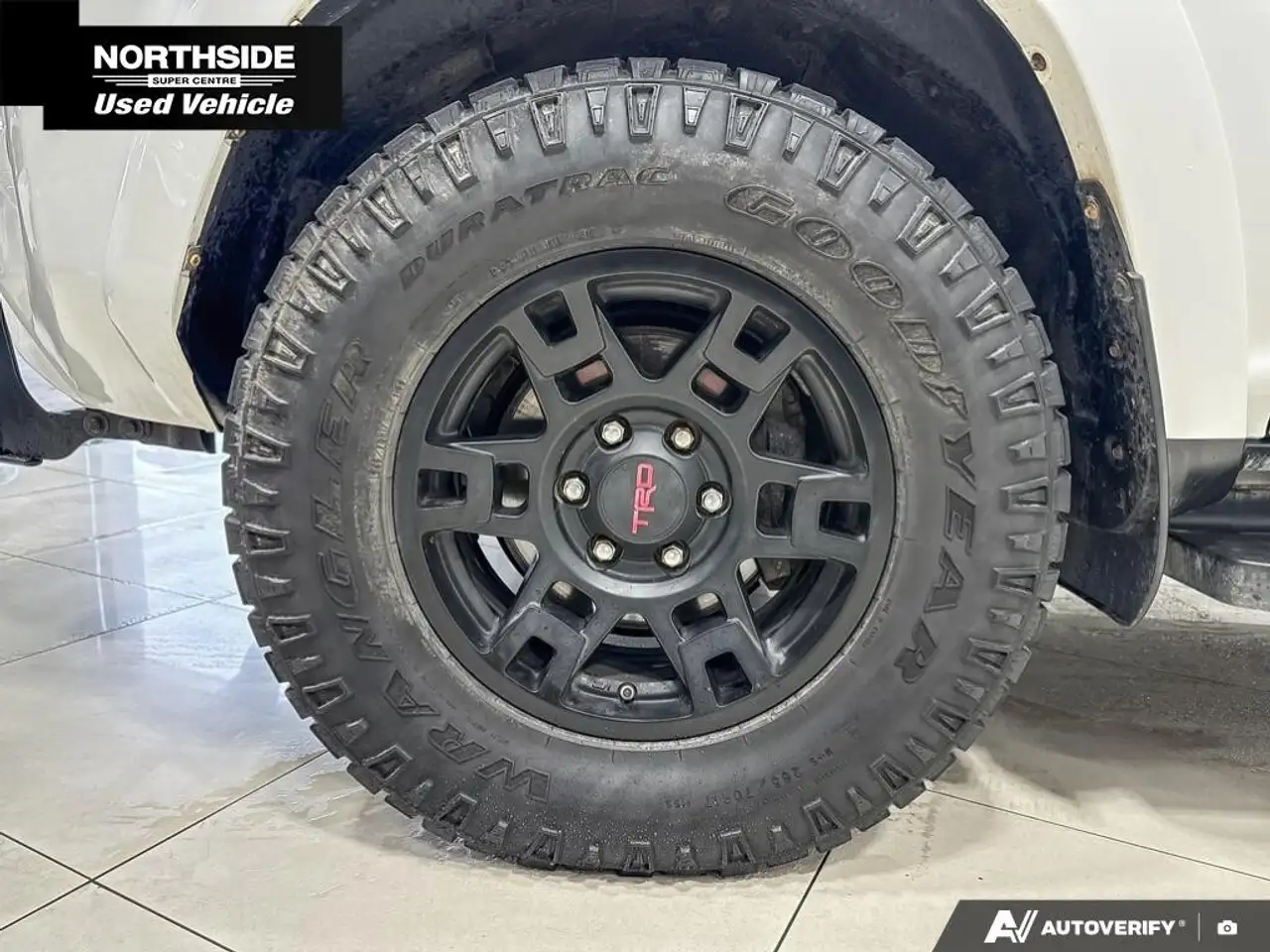 Toyota 4-Runner снимка Toyota 4-Runner