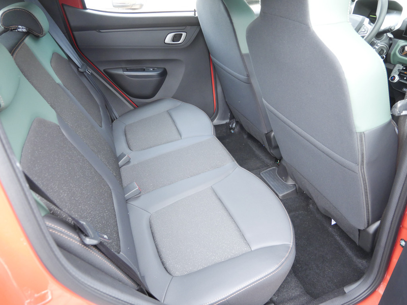 Dacia Spring Extreme Electric 65 CCS-Schnellladung — photo 4