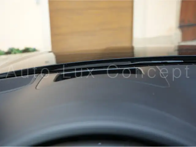 Porsche Cayenne view 15