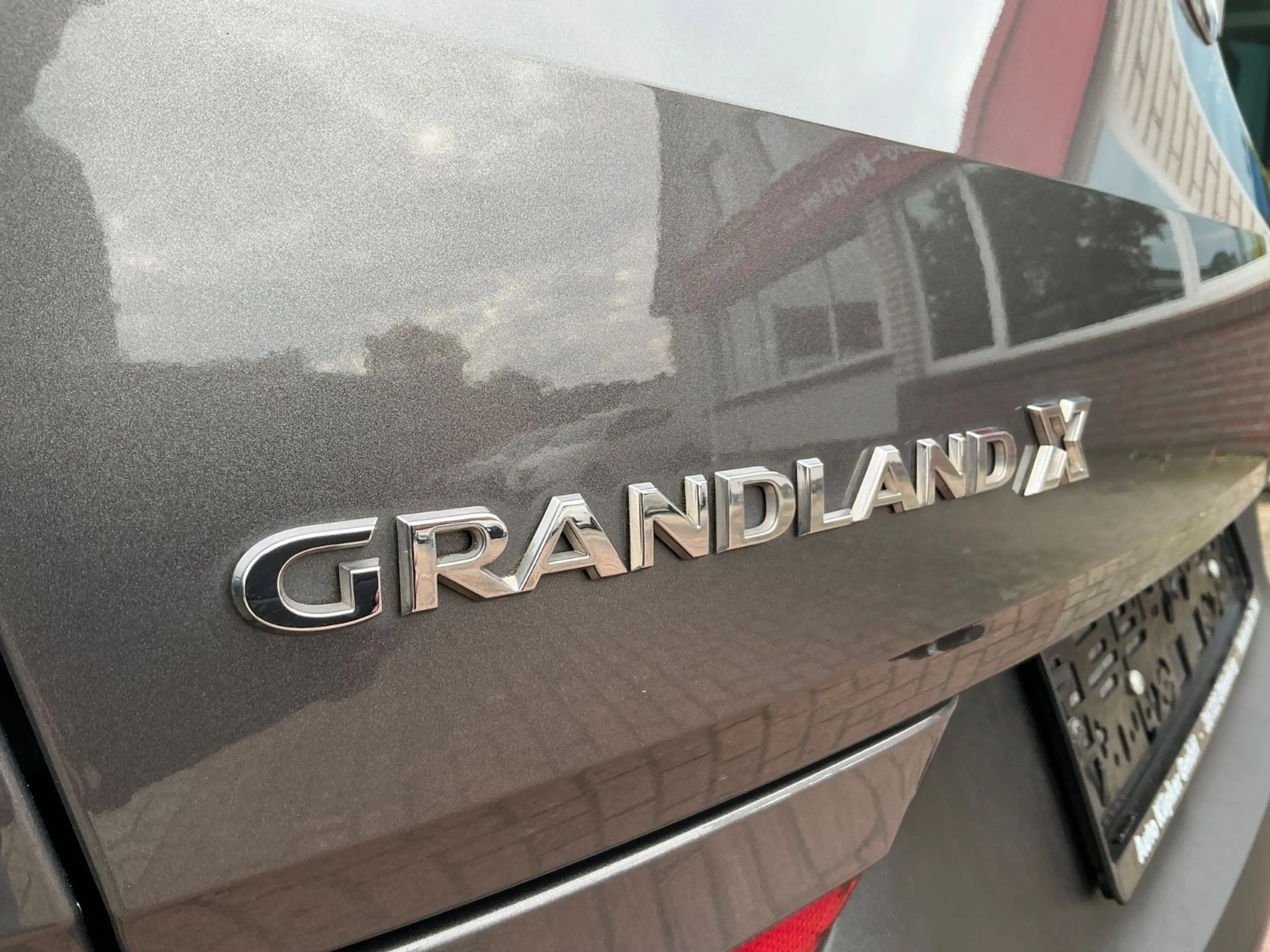 Opel Grandland X 1.2 Turbo SHZ LHZ AHK NAVI CarPlay — photo 10