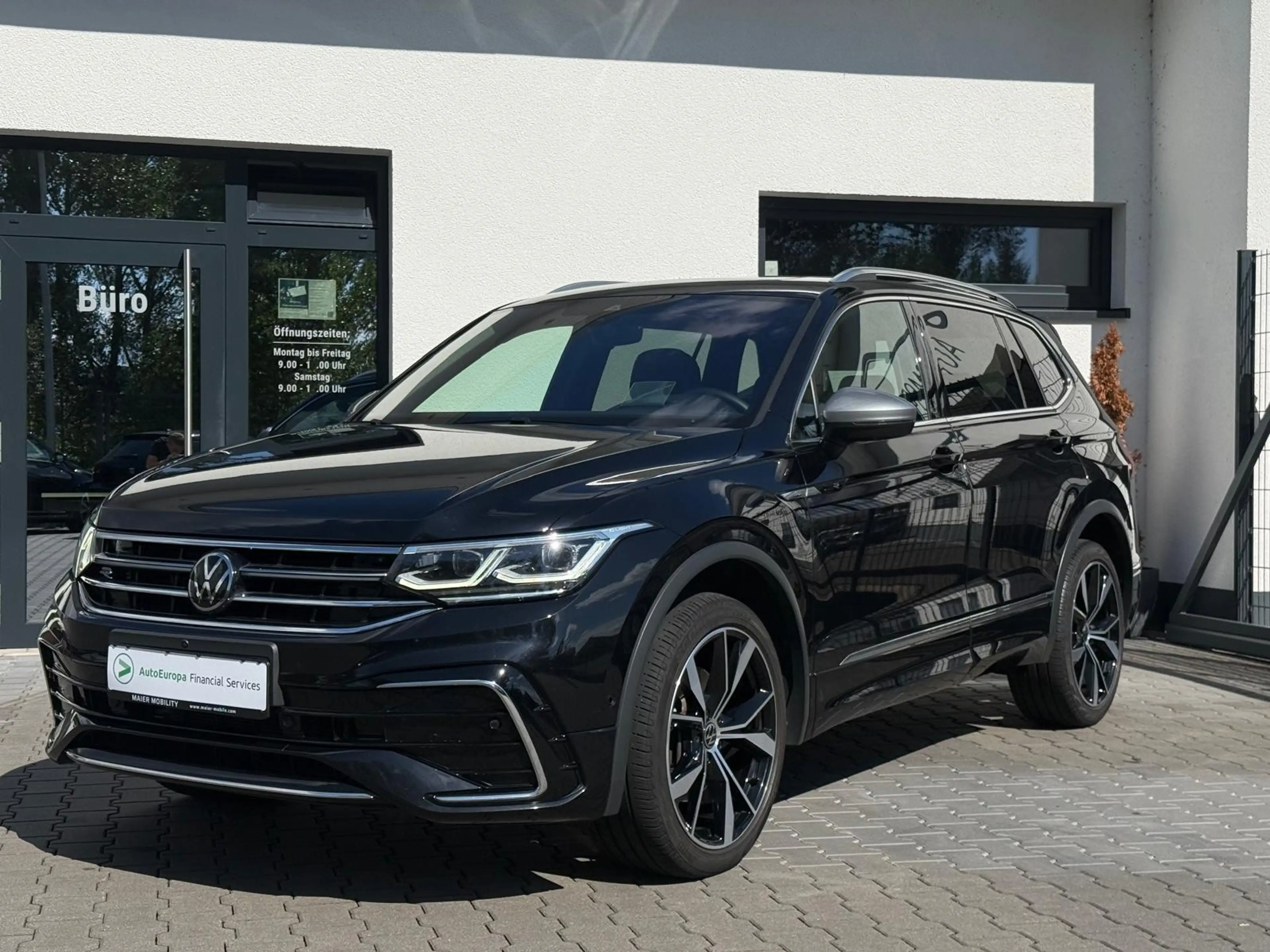 Volkswagen Tiguan Allspace R-Line 4M MATRI+ACC+PANO+360+AHK