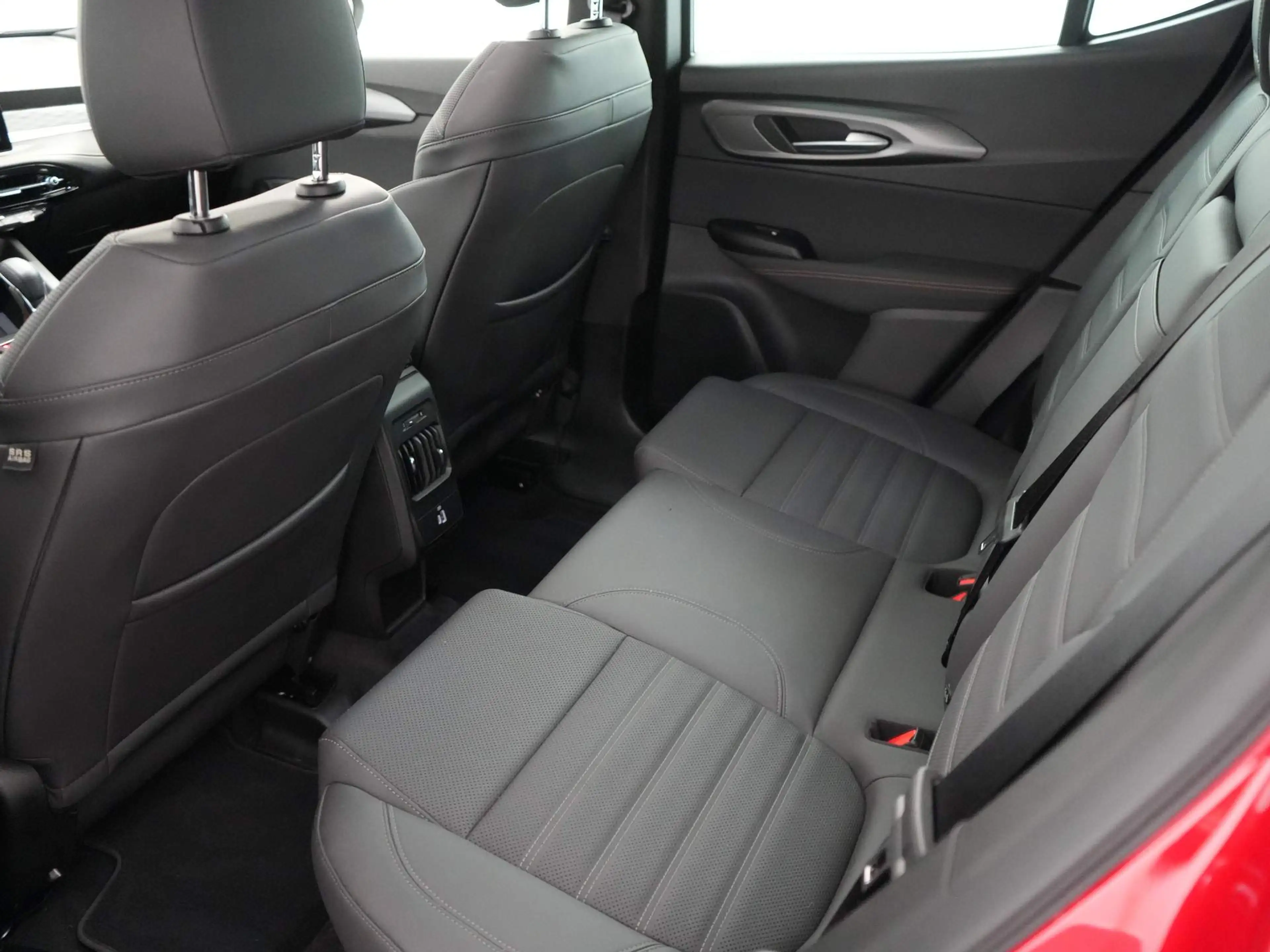 Alfa Romeo Tonale 1.3T PHEV Veloce — photo 24