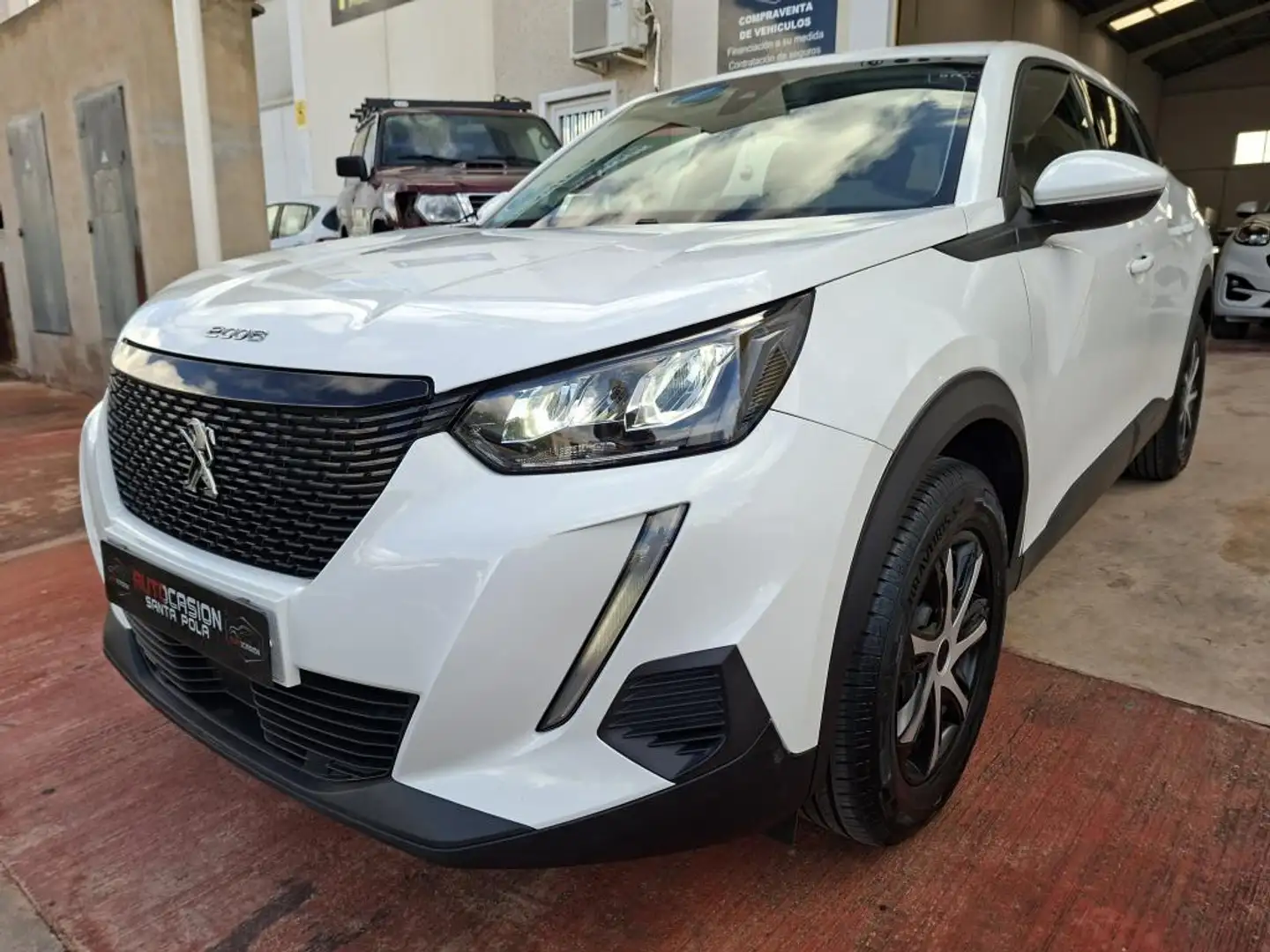 Peugeot 2008 1.2 PureTech S&S Active Pack 100 Blanco - 1