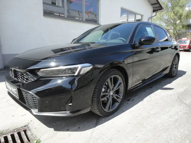 Honda Civic 2,0 i-MMD e:HEV Sport mit Emblem Paket schwarz