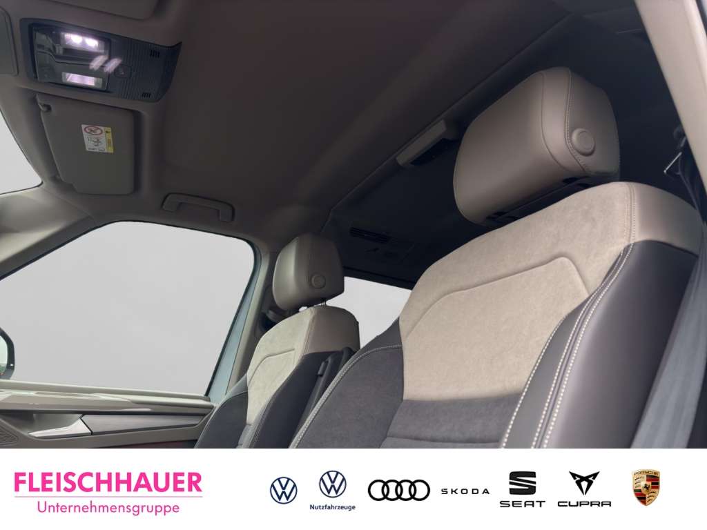 Volkswagen T7