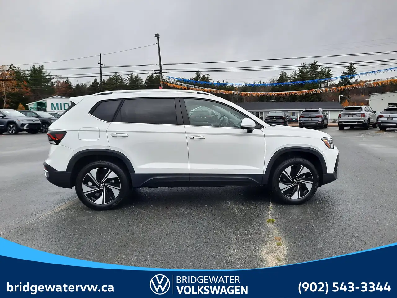 Volkswagen Taos снимка Volkswagen Taos