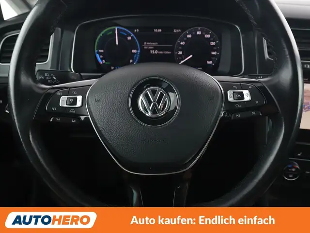 Volkswagen Golf view 19