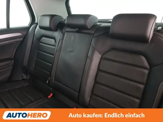 Volkswagen Golf view 14