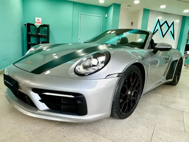 Porsche 911 3.0 Carrera 4S auto
