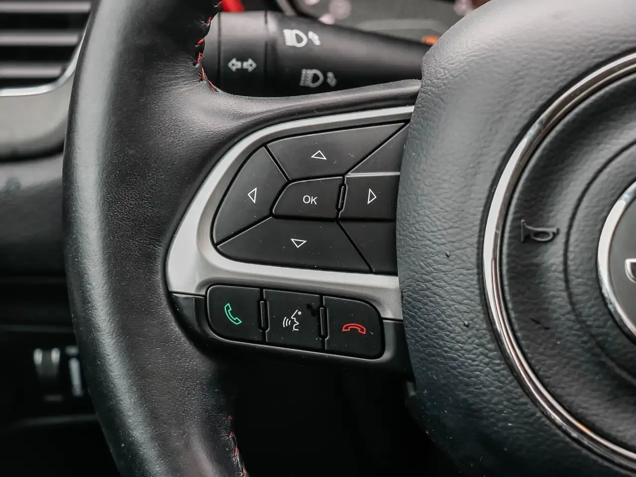 Jeep Compass photo Jeep Compass
